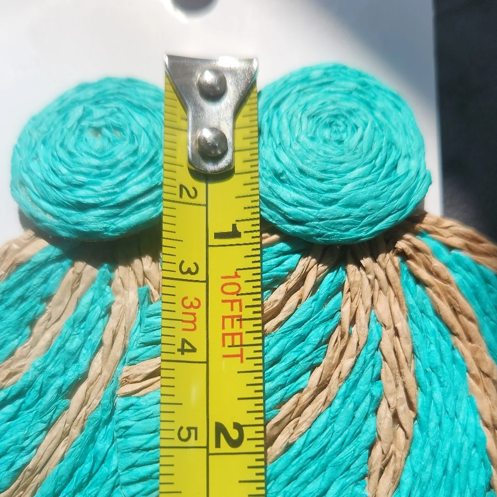 Circle Twine & Teal Earrings - Picture 5 of 10